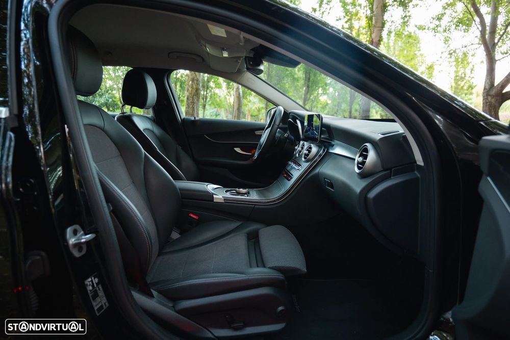 Mercedes-Benz C 300 de Avantgarde - 53
