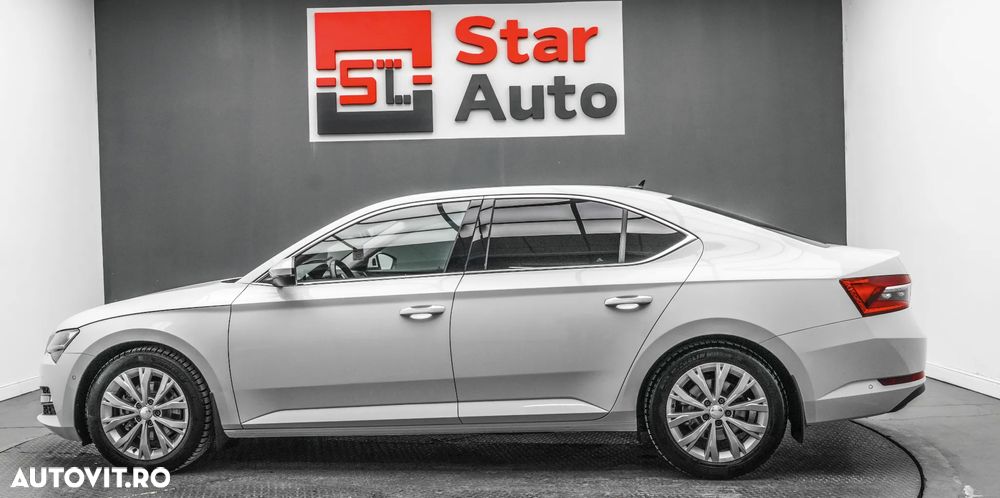 Skoda Superb 2.0 TDI DSG Ambition - 9