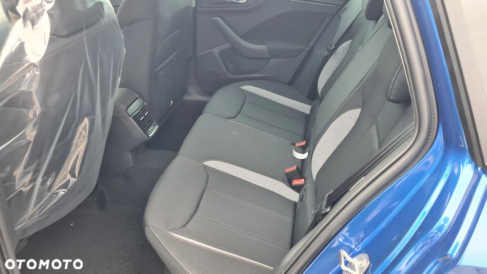 Skoda Kamiq 1.5 TSI Drive DSG - 12