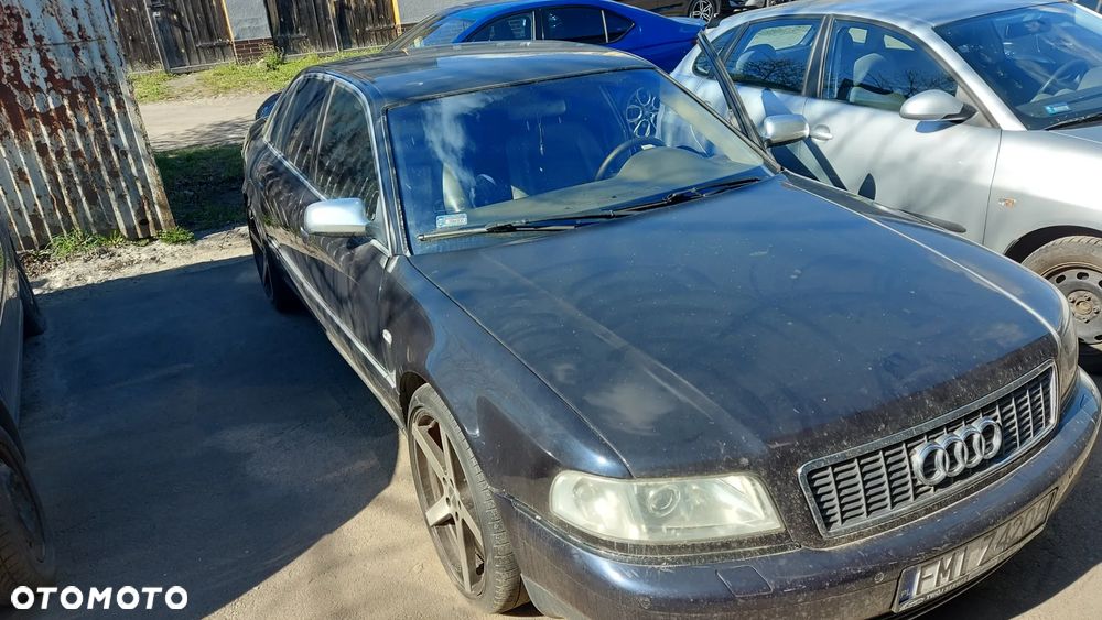 Audi S8 - 5