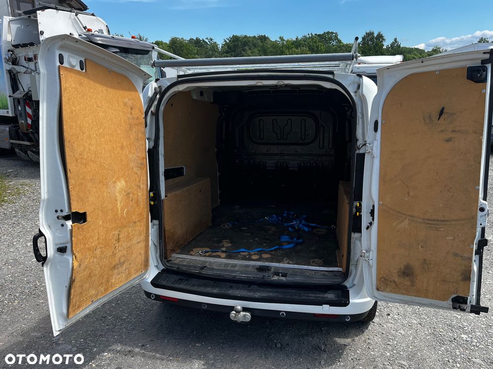 Fiat Doblo II - 16