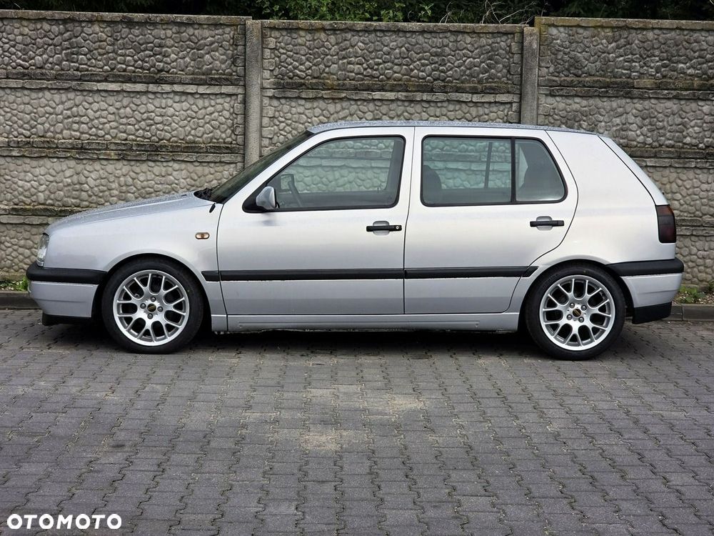 Volkswagen Golf 2.0 GL - 4