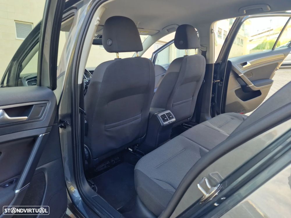 VW Golf 1.0 TSI Stream - 22