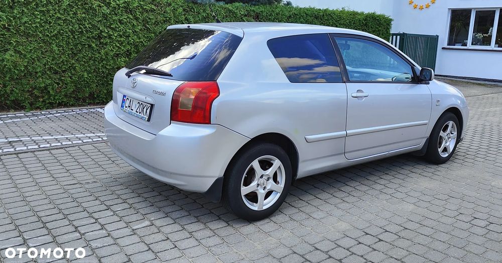 Toyota Corolla - 5