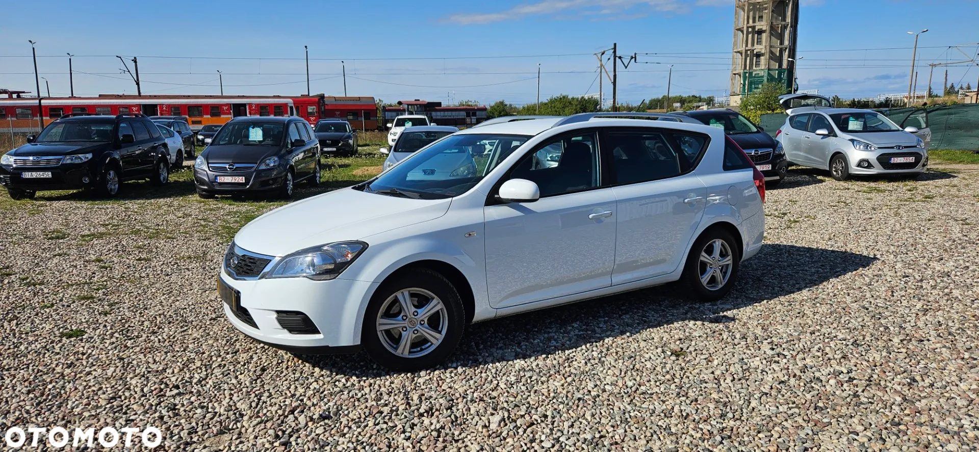 Kia Ceed 1.6 CRDi 90 ISG Spirit - 9
