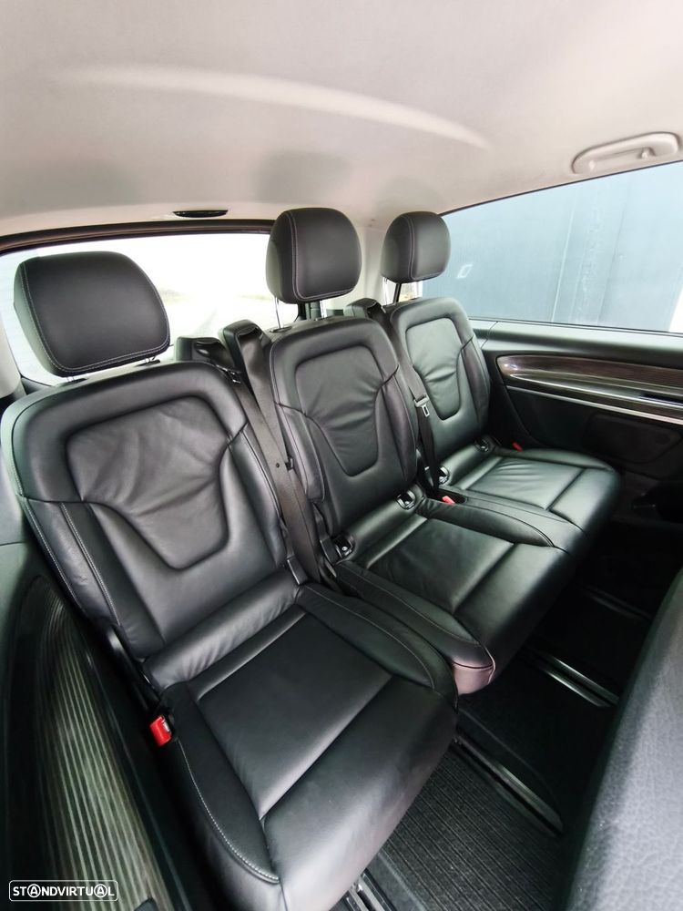 Mercedes-Benz V 250 d Longo Avantgarde - 23