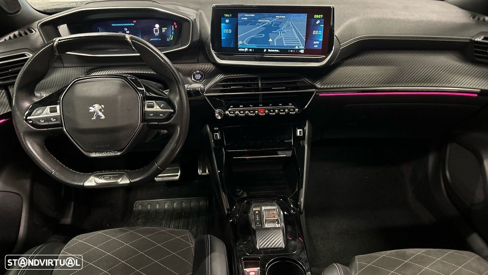 Peugeot e-2008 50 kWh GT Pack - 10