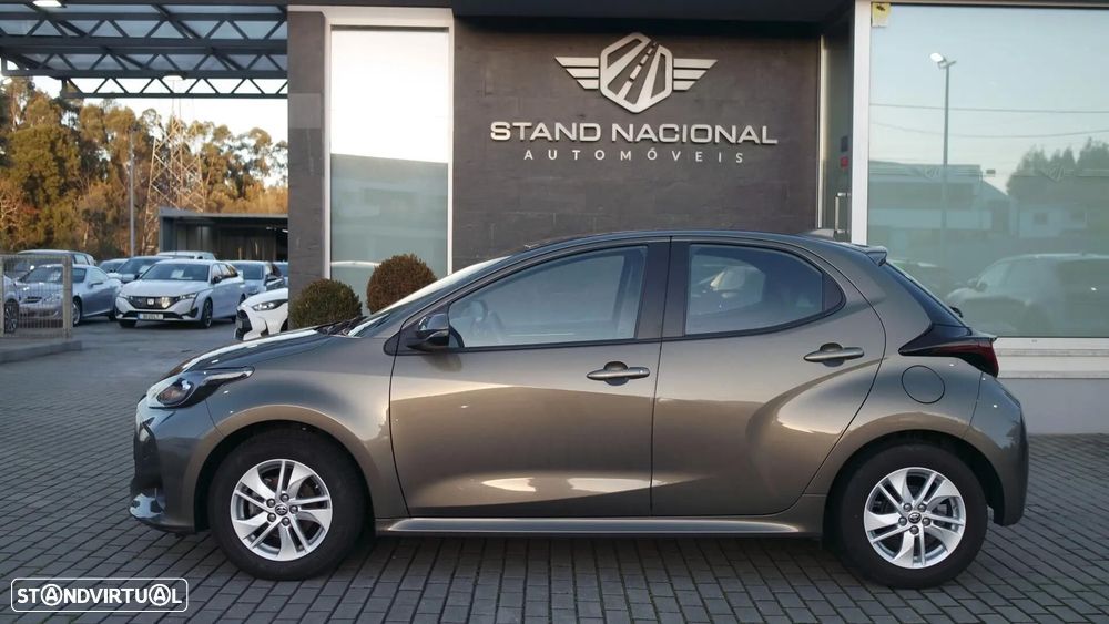 Toyota Yaris 1.5 HDF Comfort Plus - 9