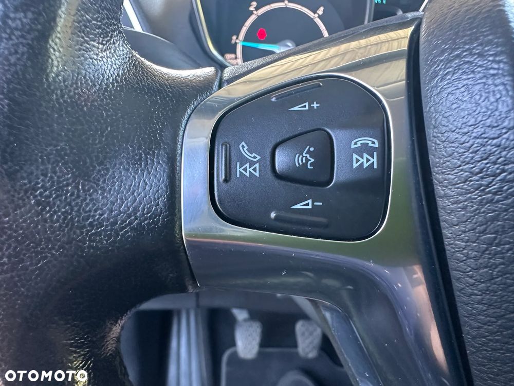 Ford B-MAX - 25