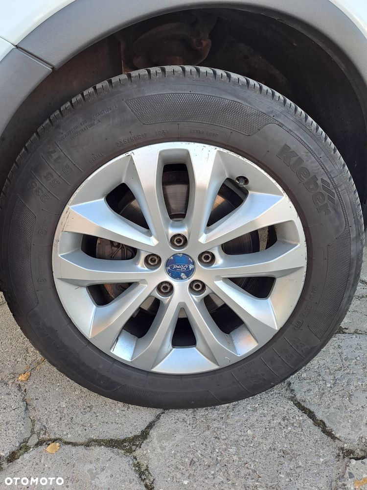 Ford Kuga - 21
