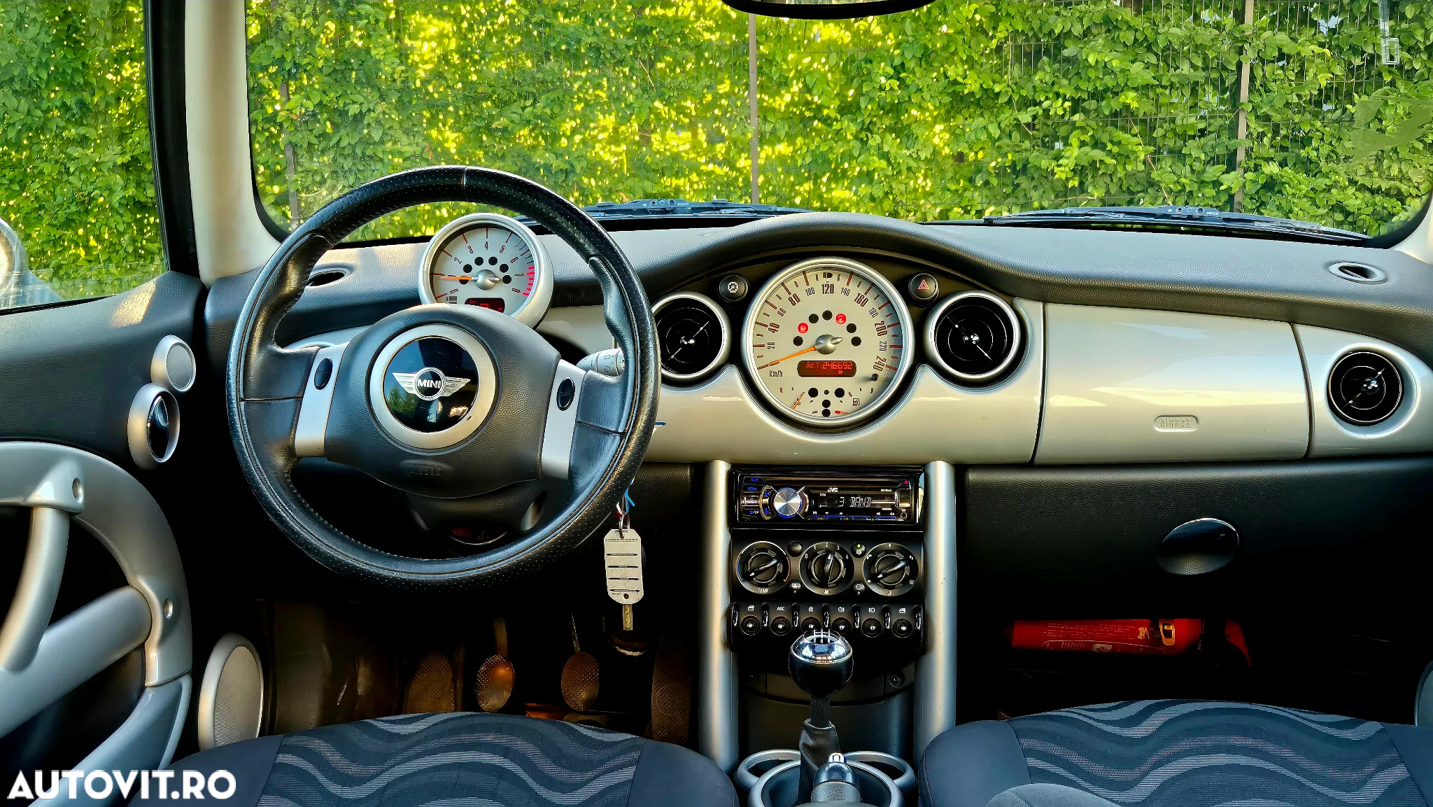 Mini ONE - 7