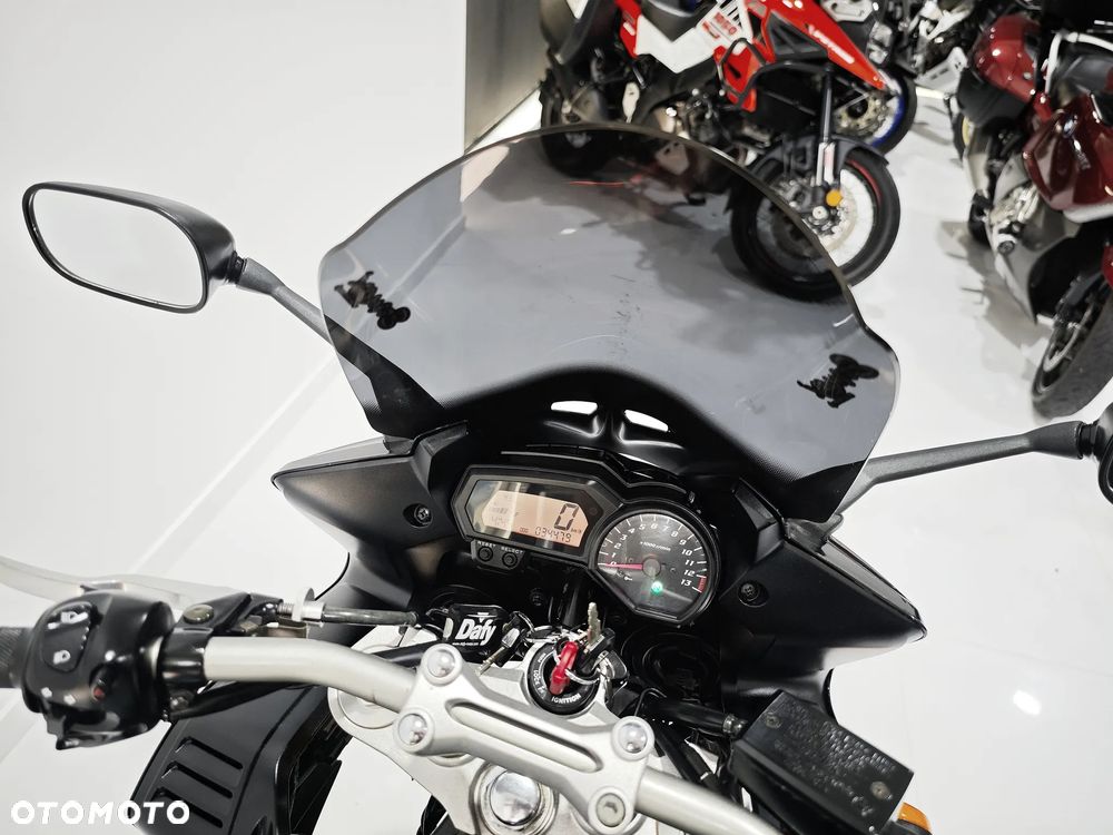 Yamaha FZ - 6