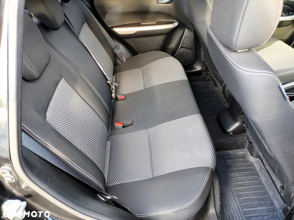 Suzuki Vitara 1.6 Premium 2WD - 22