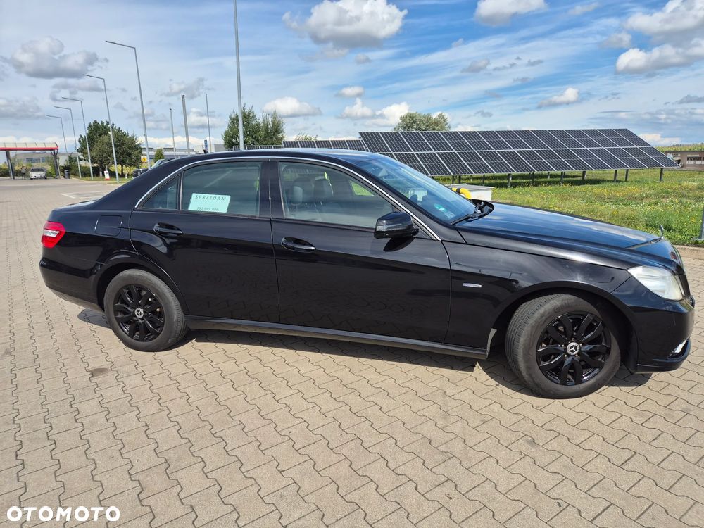 Mercedes-Benz Klasa E 220 CDI BlueEff Edition 125 - 2