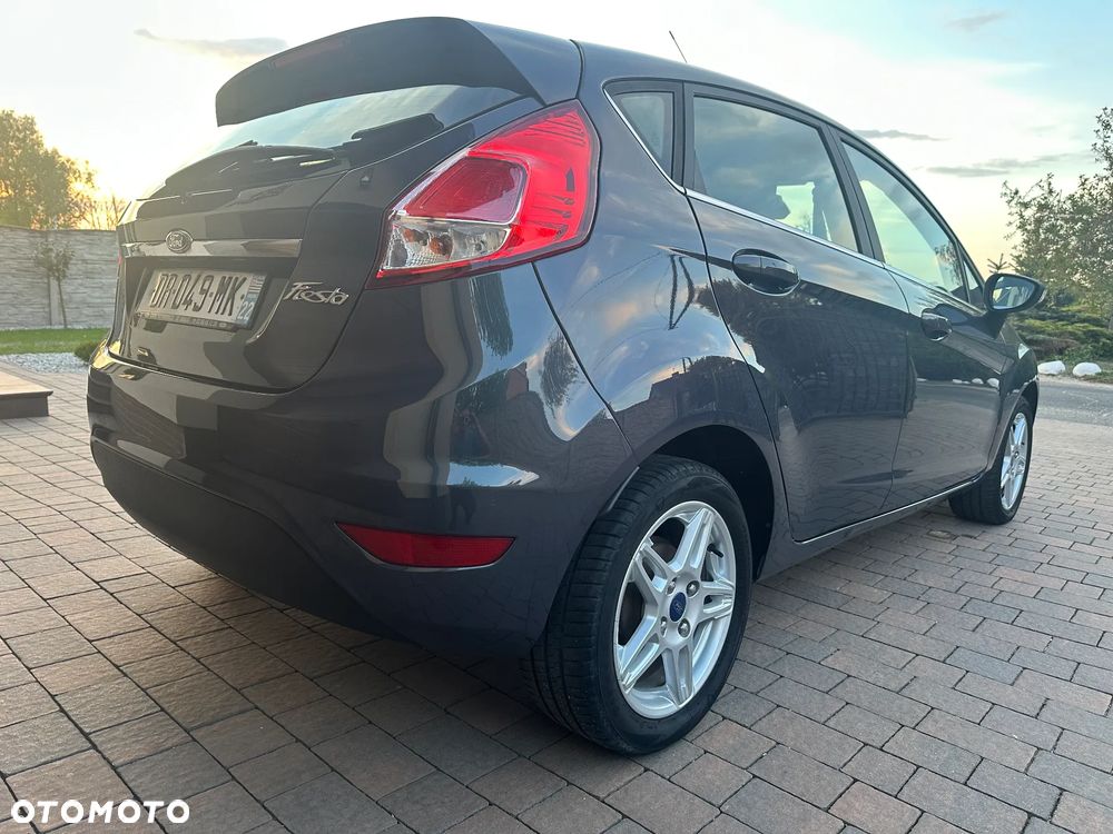 Ford Fiesta 1.5 TDCi SYNC Edition - 9