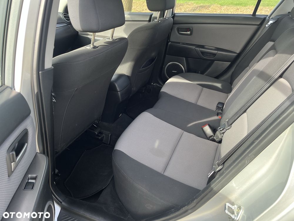 Mazda 3 - 7