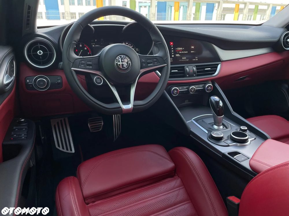 Alfa Romeo Giulia 2.0 Turbo Veloce Q4 - 26