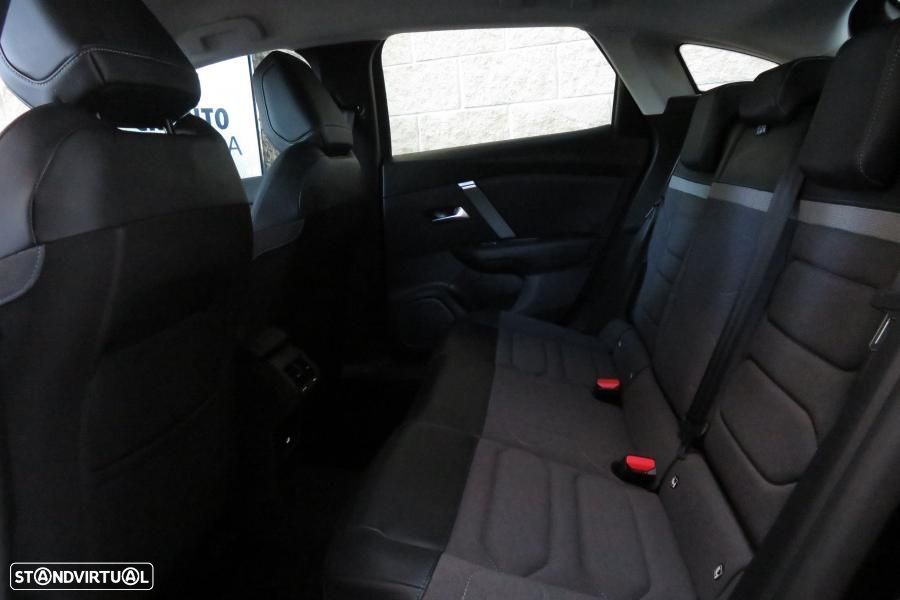 Citroën C4 1.2 PureTech Feel - 25