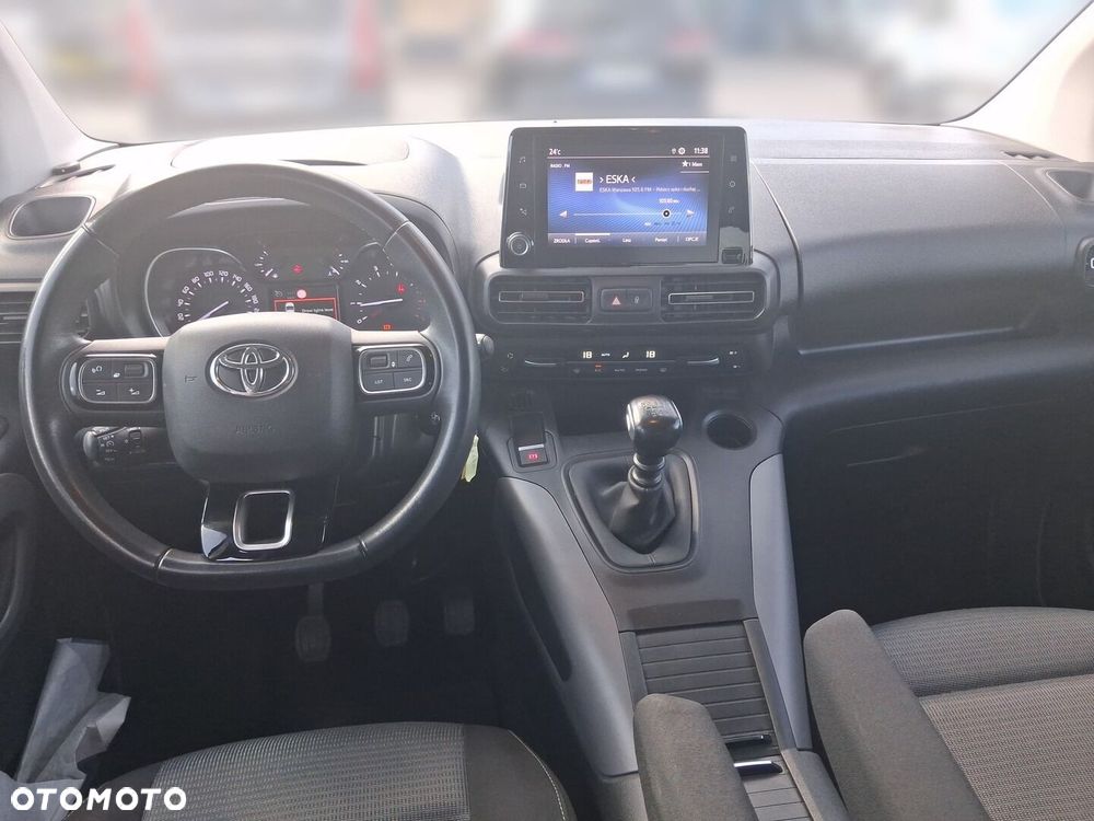 Toyota Proace City Verso 1.5 D-4D Family - 11