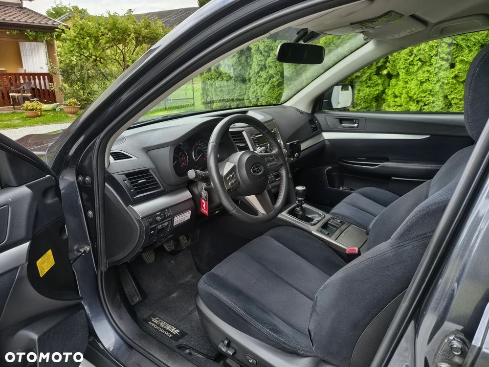 Subaru Outback - 5