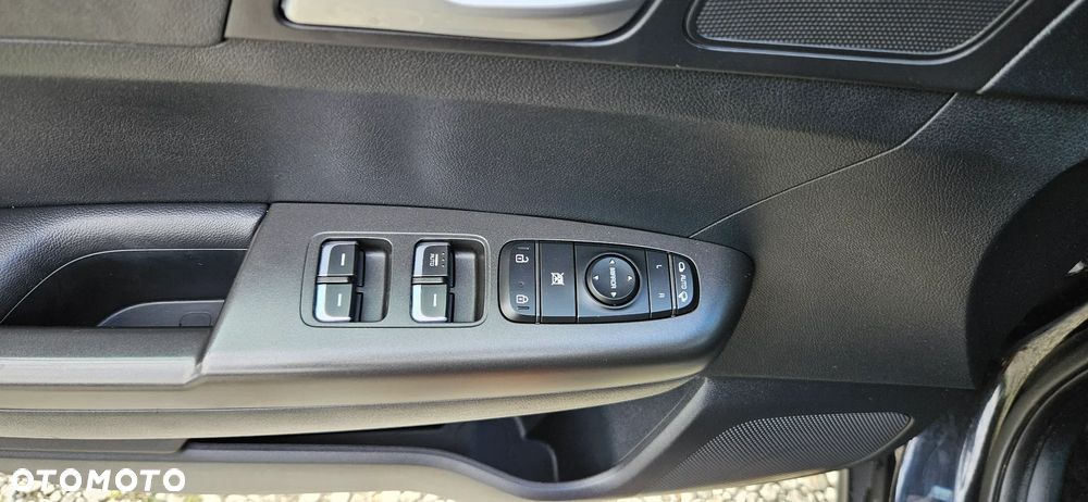 Kia Sportage 1.6 GDI L 2WD - 26