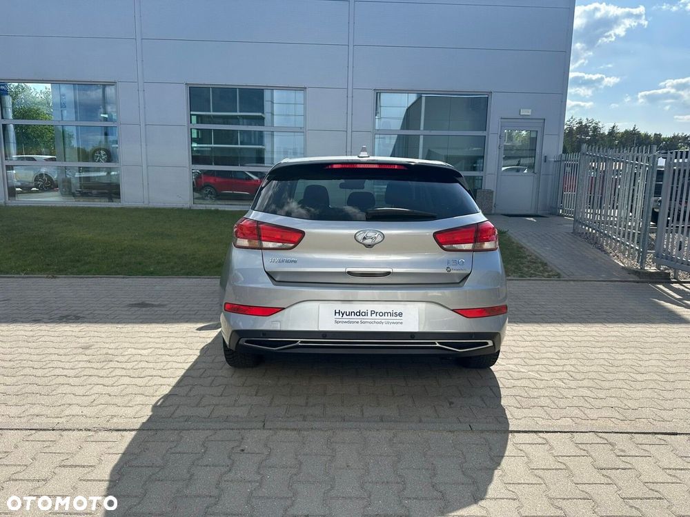 Hyundai i30 1.5 T-GDI 48V Smart - 8