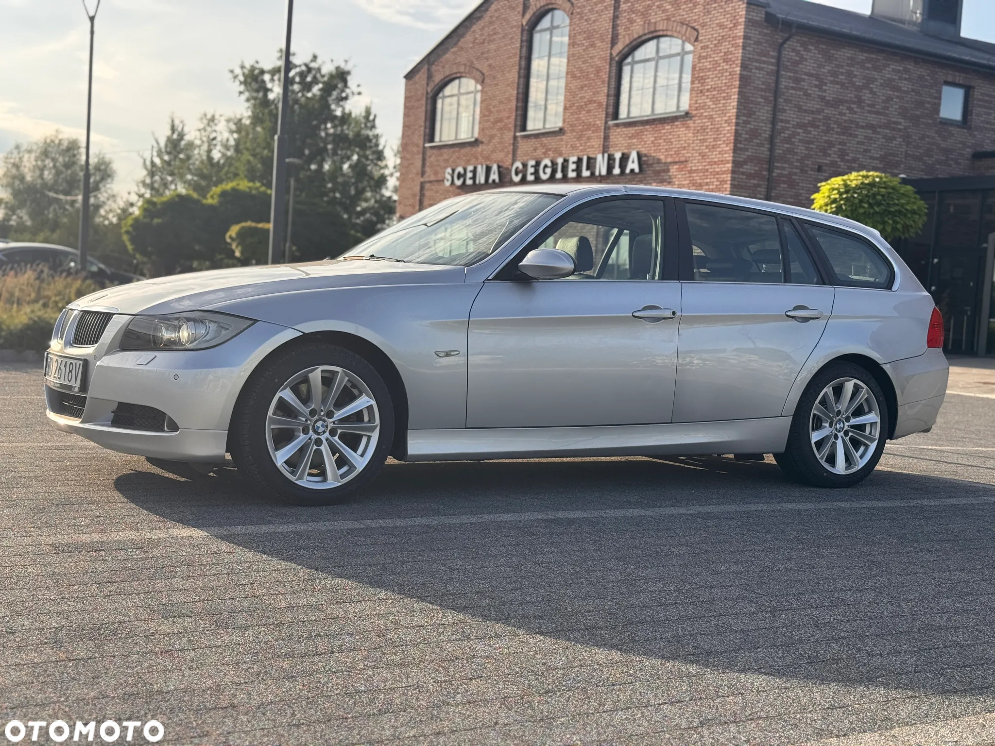 BMW Seria 3 330xd DPF Touring - 14