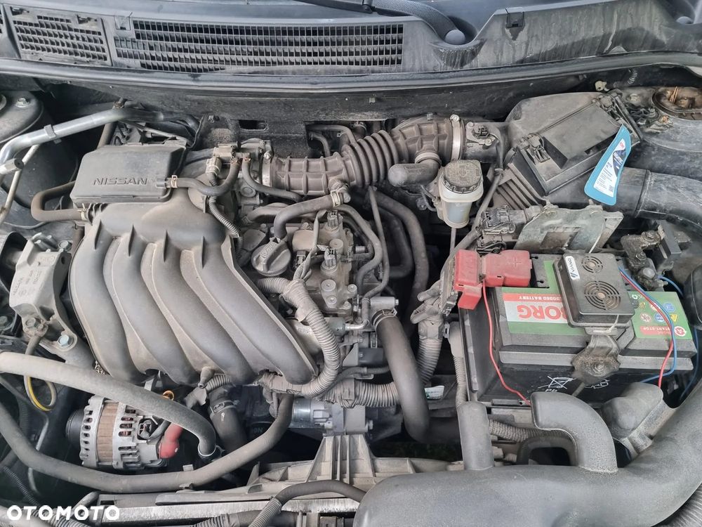 Nissan Qashqai 1.6 Visia - 12