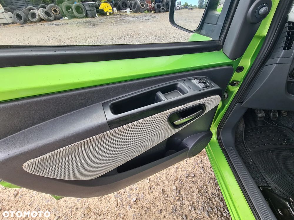 Fiat Qubo - 17