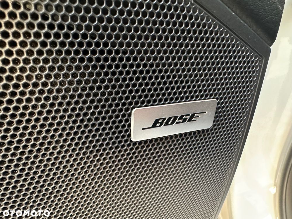 Porsche Cayenne - 17