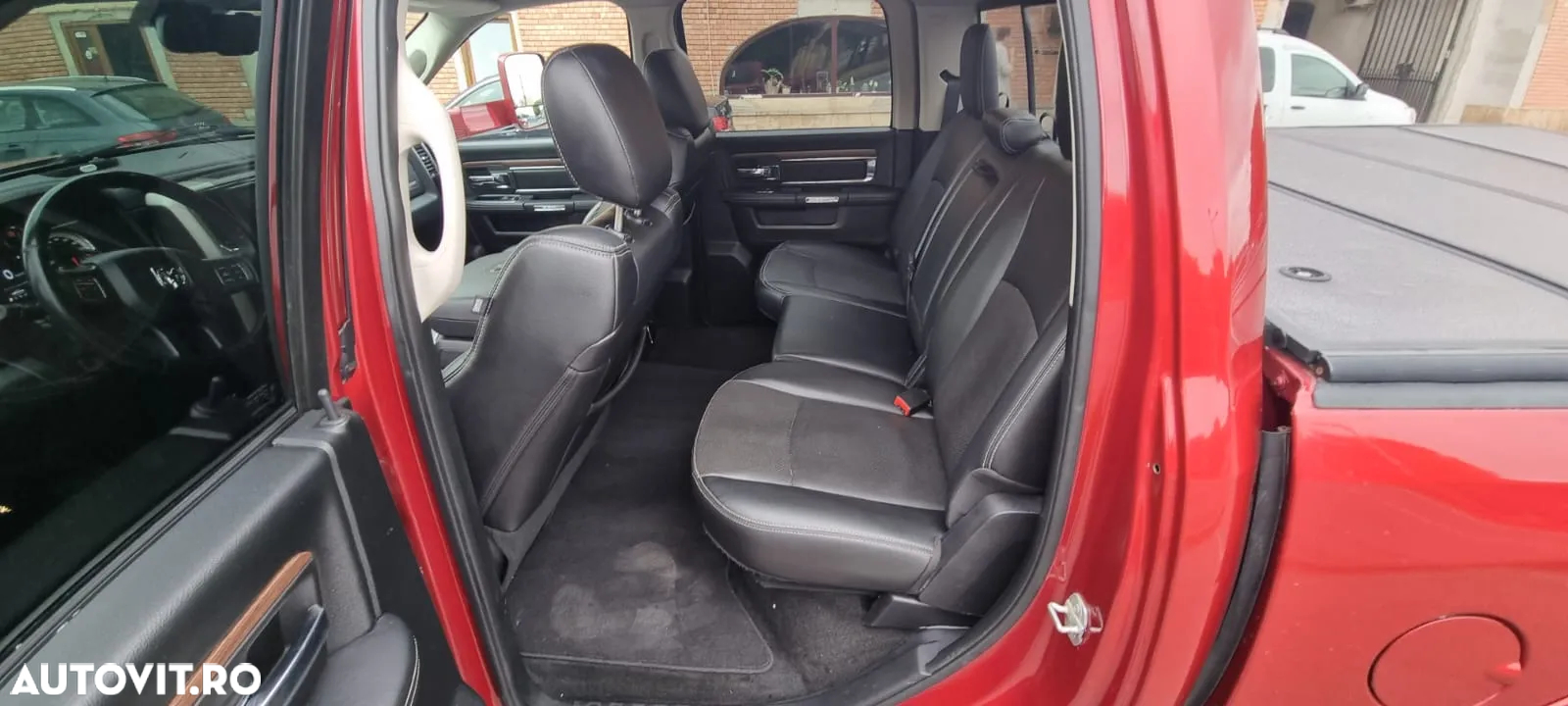 Dodge RAM - 8
