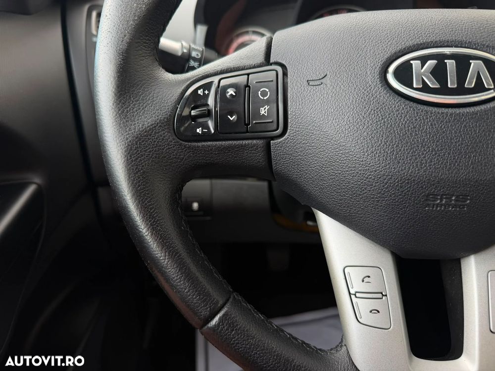 Kia Ceed 1.6 DSL HP STYLE - 12