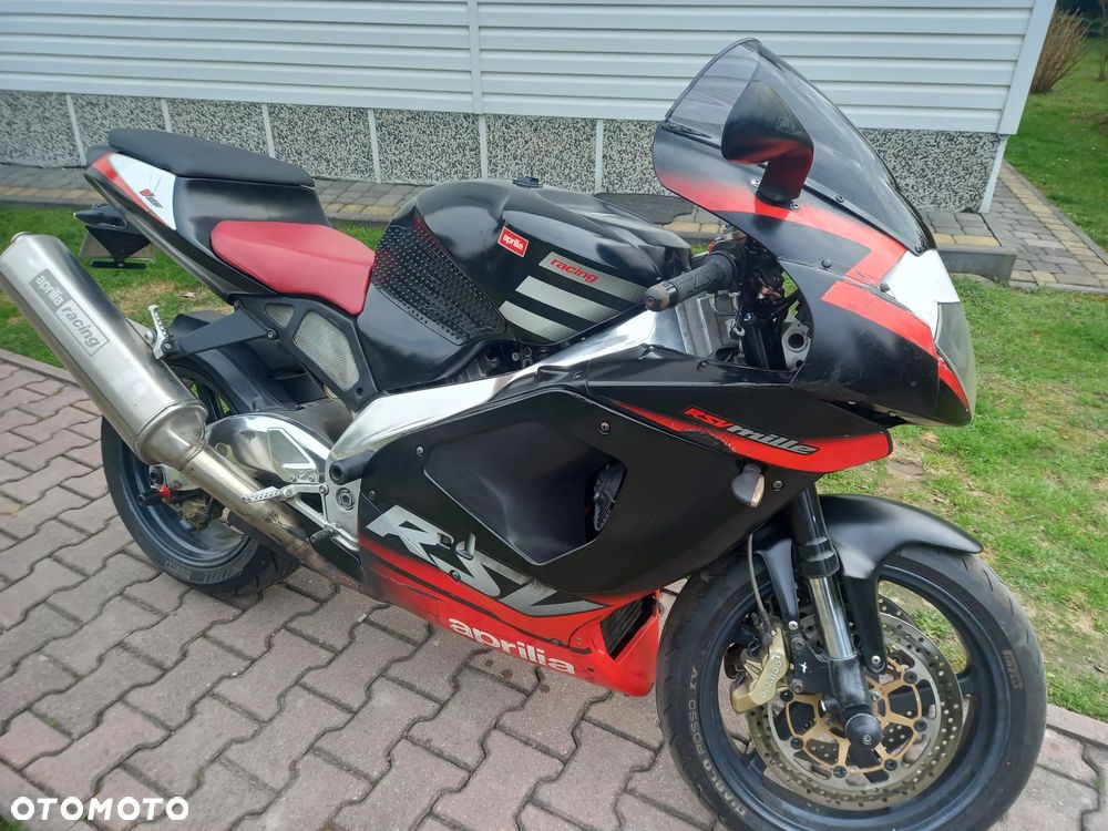 Aprilia RSV - 6