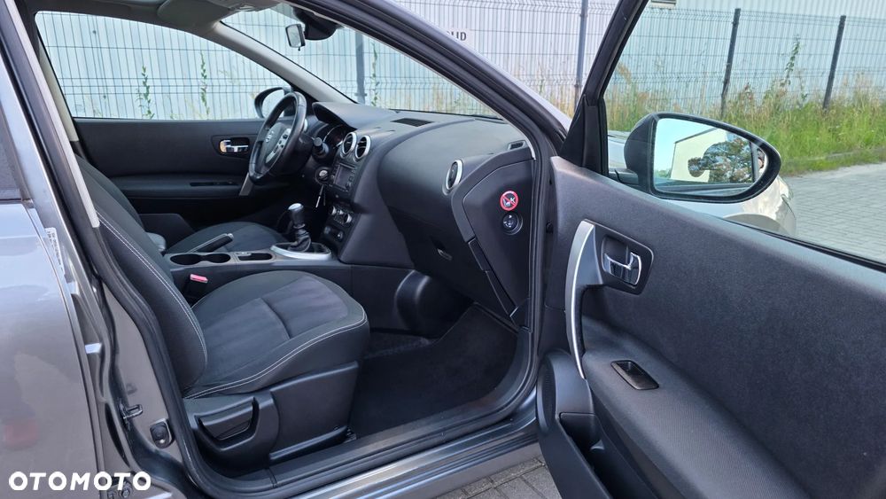 Nissan Qashqai 2.0 Lounge - 13