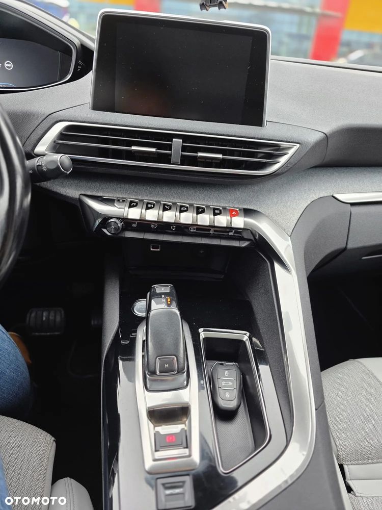 Peugeot 3008 1.6 THP Allure S&S EAT6 - 10