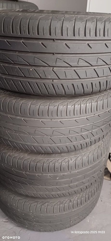 Volkswagen Passat 1.6 - 27