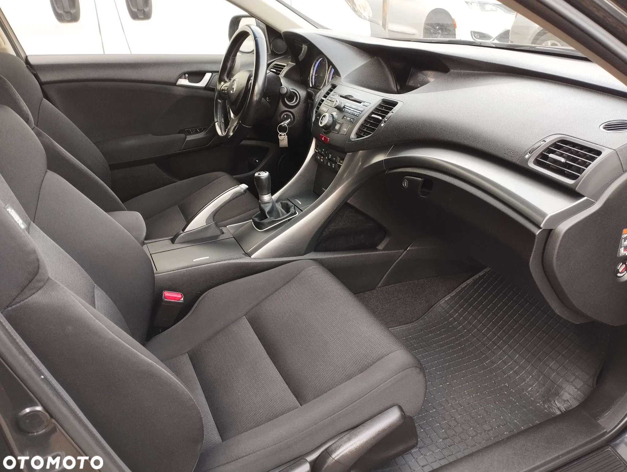 Honda Accord 2.0 Comfort - 19