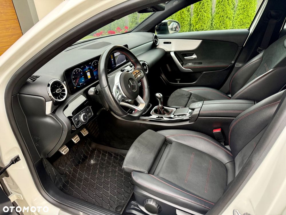 Mercedes-Benz Klasa A 200 d AMG Line - 17