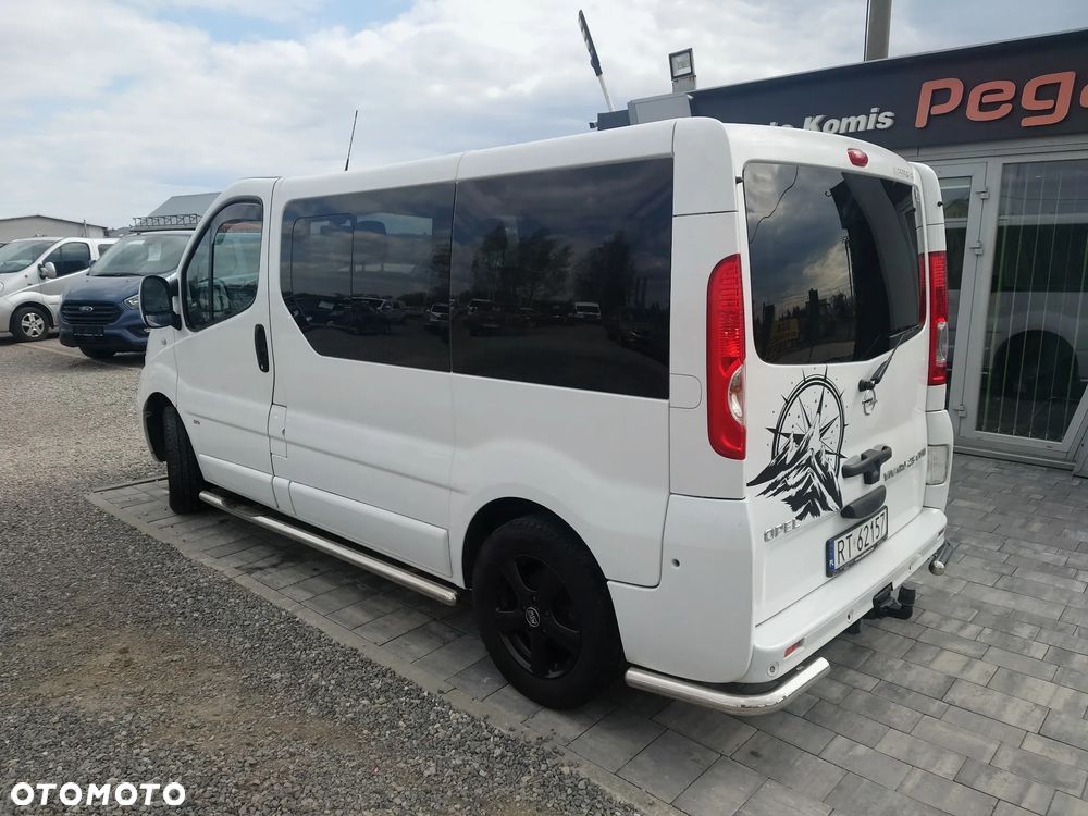Opel Vivaro - 3