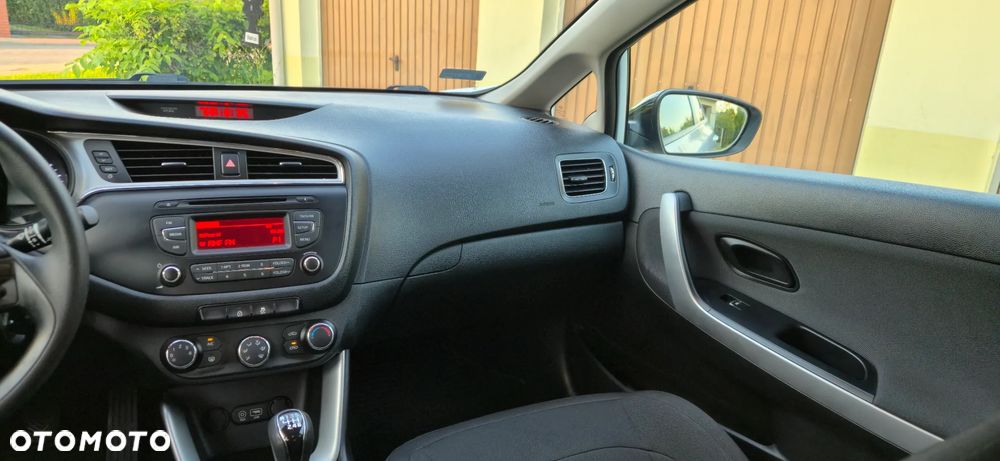 Kia Ceed 1.4 CRDi M - 26