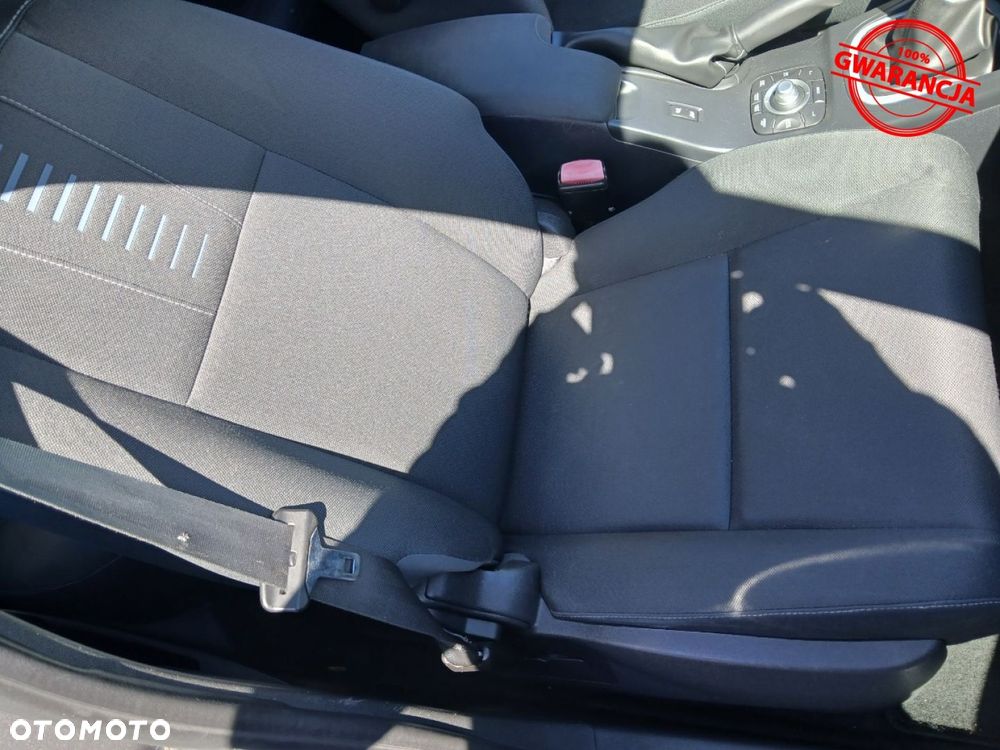 Renault Megane dCi 90 FAP Paris - 25