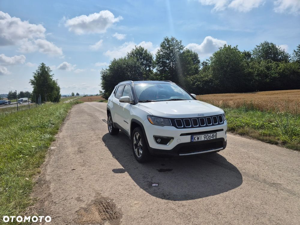 Jeep Compass - 2