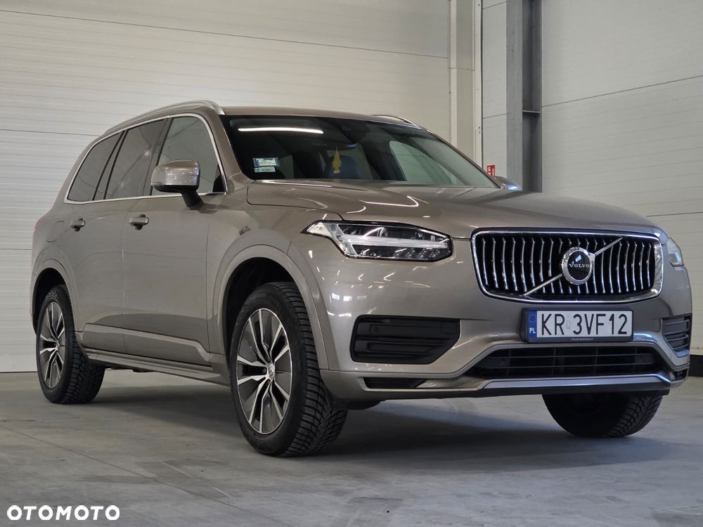 Volvo XC 90 B5 D AWD Geartronic Momentum Pro - 2
