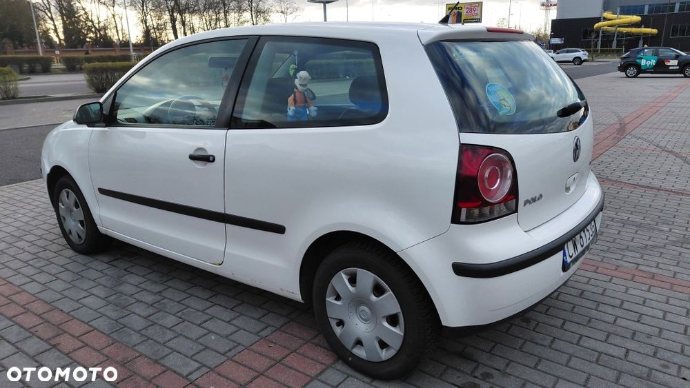 Volkswagen Polo - 2