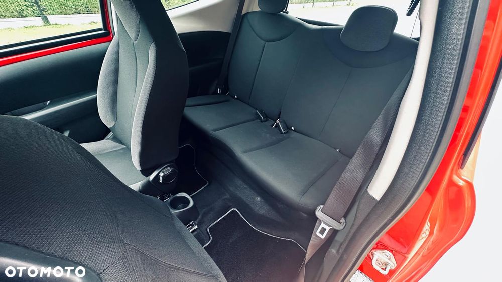 Toyota Aygo - 11
