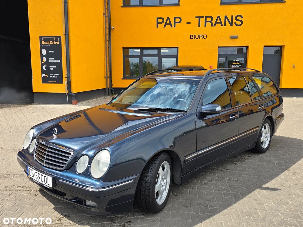 Mercedes-Benz Klasa E - 1