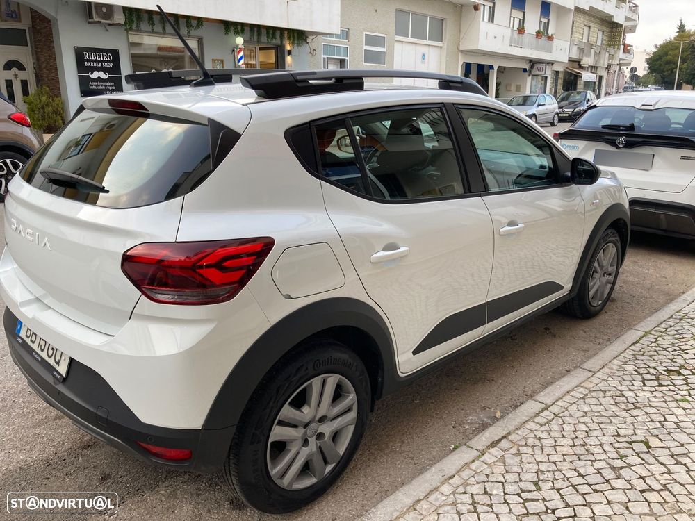 Dacia Sandero ver-1-0-eco--g-expression-bi--fuel - 7