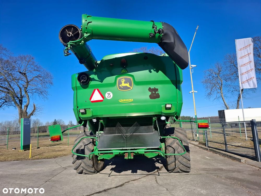 John Deere S680i - 7