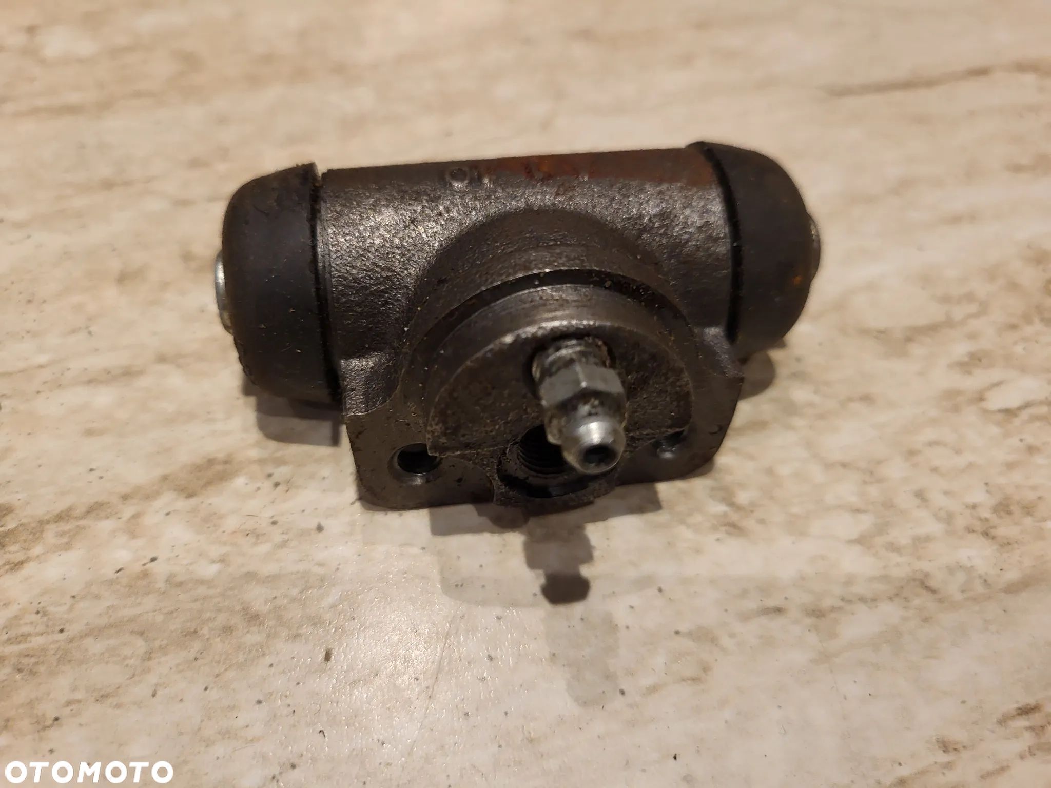 Cylinderek hamulcowy tył LEWY  VOLVO 440, 460, 480; FSO POLONEZ II, POLONEZ III 1.4-2.0 04.86-03.02 - 1