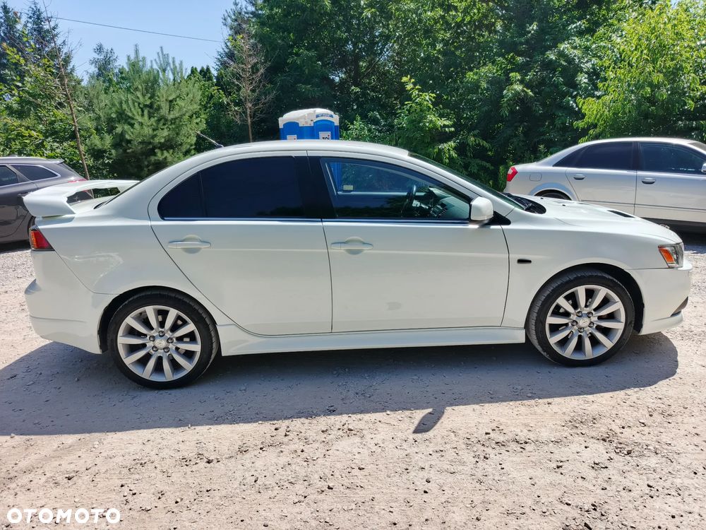 Mitsubishi Lancer 2.0 Ralliart GSR - 4
